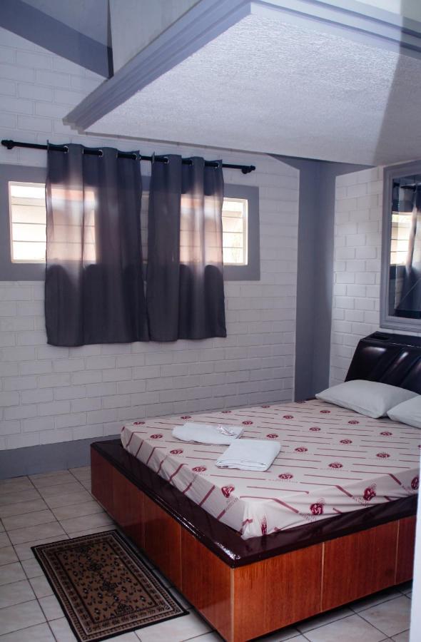 איטו Hotel E Motel Madrugada מראה חיצוני תמונה